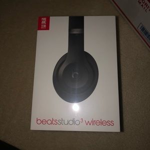 BRAND NEW Beats Studio 3 Wireless Black
